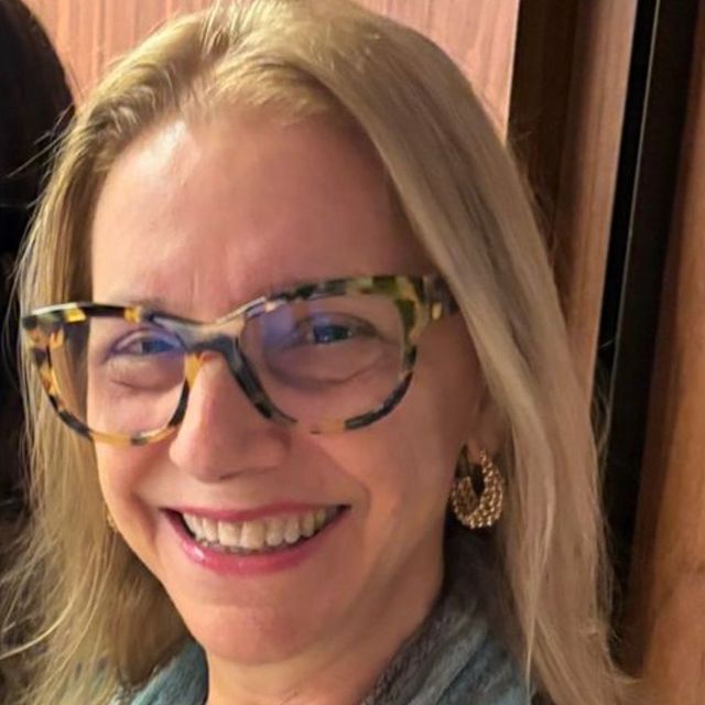 Maria Cecilia Pimenta Andrade, Especialista em Clínica Médica Passos