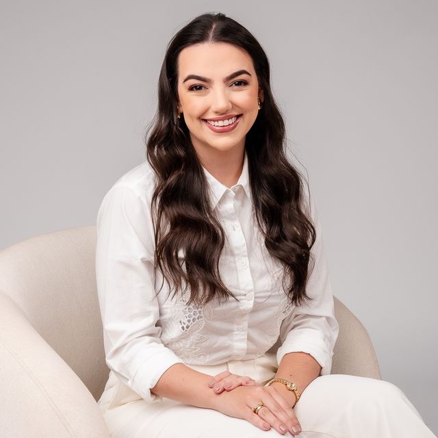 Karine G Martelli, Pediatra Cuiabá