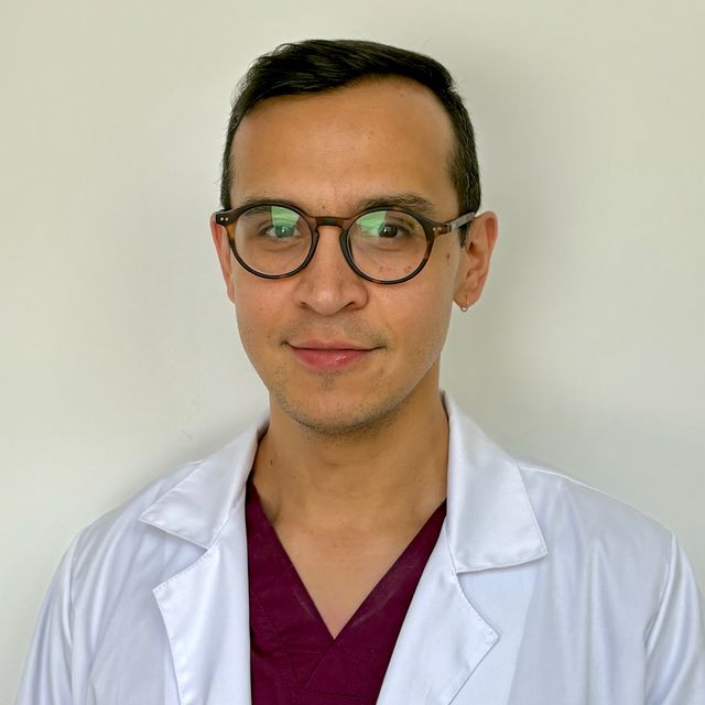 Julián David  Torres Plata , Psiquiatra Bogotá
