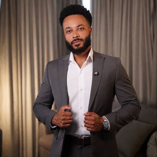 Raniel Luiz Fidelis, Neurocirurgião Rio de Janeiro