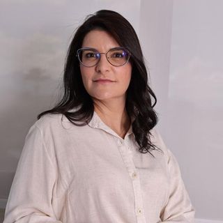 Melissa Simões, Dermatologista Resende