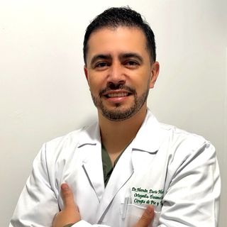 Acercar imagen: Hernán Dario Herrera Burbano, Ortopedista y Traumatólogo Popayán