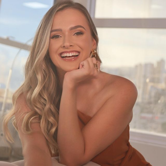 Daniella Pereira, Médico clínico geral Anápolis