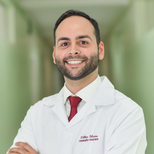 Willian  Silveira, Dentista Pelotas