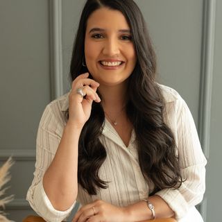 Dra. Isabela Vitelli