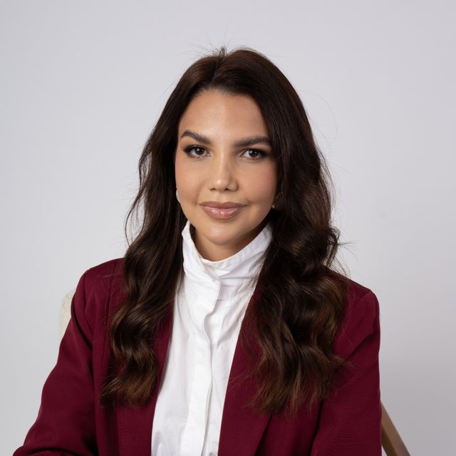 Byanka Paz  Lima, Médico clínico geral Maringá