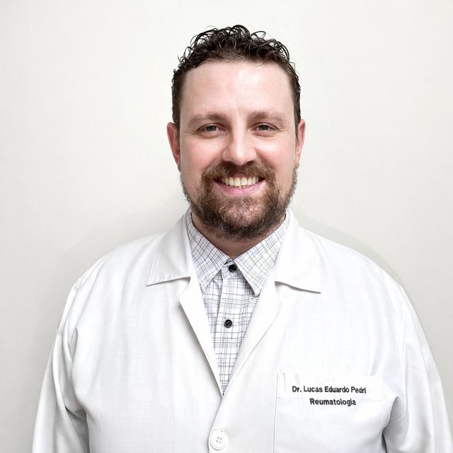Lucas Eduardo Pedri, Reumatologista Paulínia