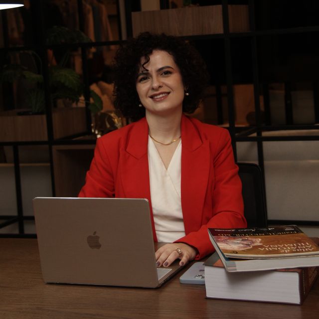 DRA. STEPHANÍ  MARTINS DE OLIVEIRA, Cirurgião vascular São Roque