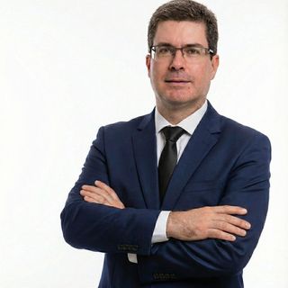 Isaac Walker de Abreu, Cirurgião do aparelho digestivo Vitória