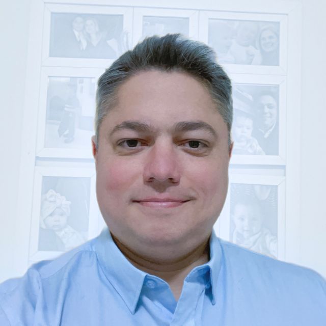 Roberto Carvalho Filho, Psiquiatra Curitiba