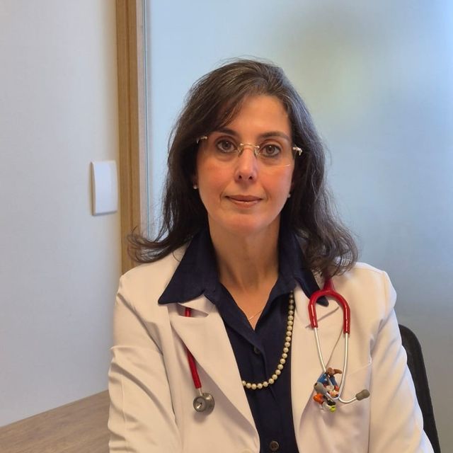 Dra.Simone de Carvalho Dias, Pediatra Porto Alegre