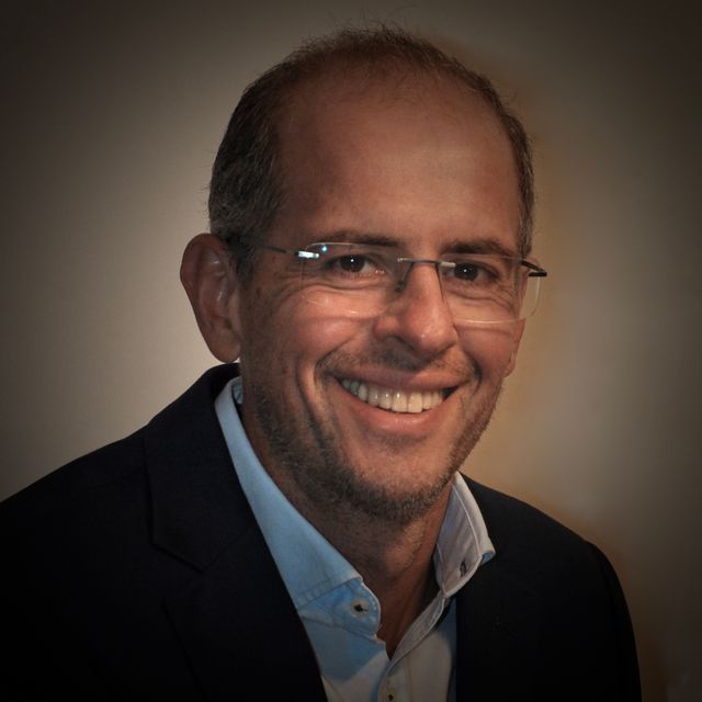 Rodolfo Leite Arantes, Cardiologista Santos