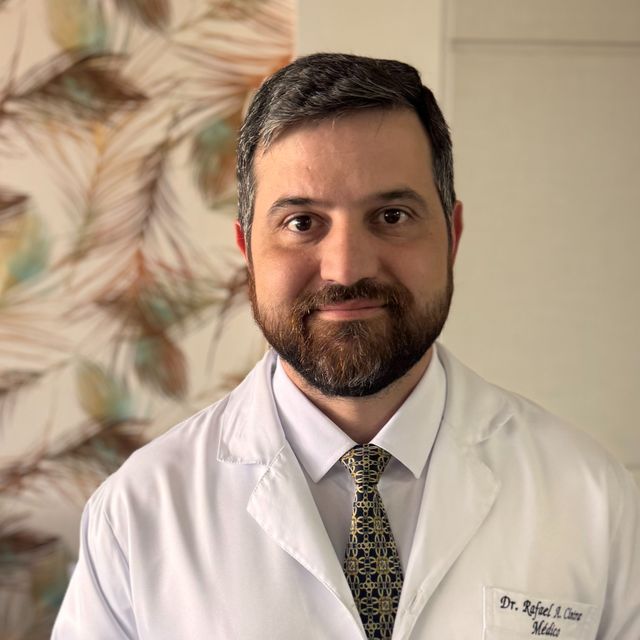 Rafael Araujo Cintra, Psiquiatra Goiânia