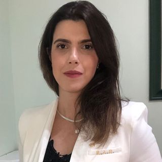 Renata  Ayusso Rosário , Oftalmologista Chapecó
