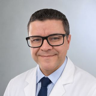 Egmond Alves, Neurocirurgião Sorocaba