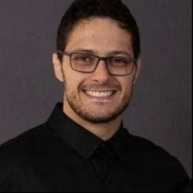 Fernando Cordeiro Camargo, Dentista São José Dos Pinhais