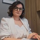 Dra. Lorraine Jamile Oliveira Castro