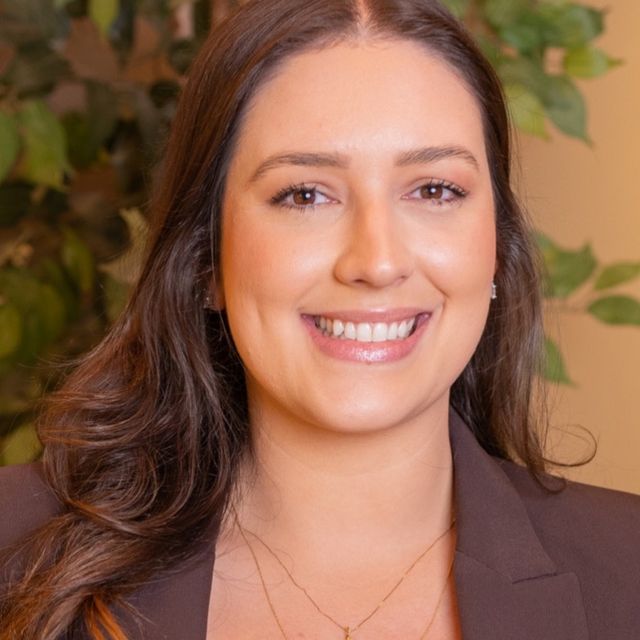 Bruna Bueno Biondi  Sundfeld Bombonato , Coloproctologista São Paulo