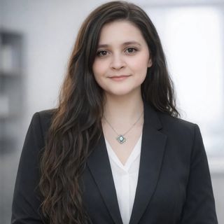 Dra. Giovanna de Fatima Silva Santos