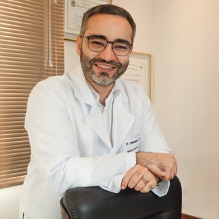 Dr. Emmanuel Magalhães