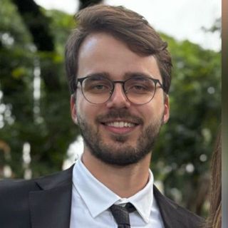 Ampliar imagem: Lucas  Demetrio Sparaga , Otorrino Curitiba