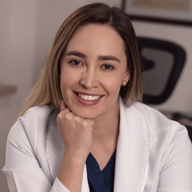 Juliana Castellanos Toro, Otorrinolaringólogo Cali