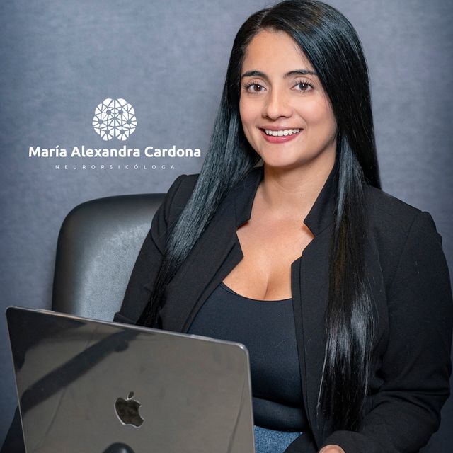 María Alexandra Cardona Tangarife, Neuropsicólogo Manizales