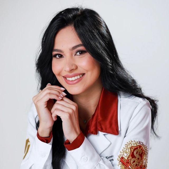 Luana Novais, Dentista Uberlândia