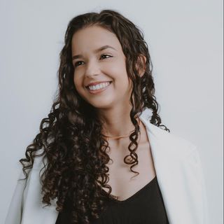 Ampliar imagem: Karen César, Psicólogo João Pessoa