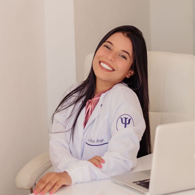 Larissa Araujo, Psicólogo Osasco