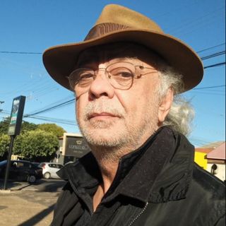 Ampliar imagem: Euclides Carrico, Psicólogo Niterói