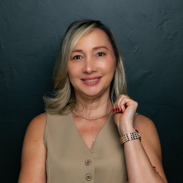 Inácia  Gonçalves Simões Lordello, Especialista em Dor Brasília