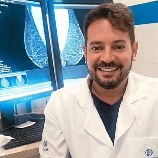 Fabiano Affonso Kimus, Mastologista Santos