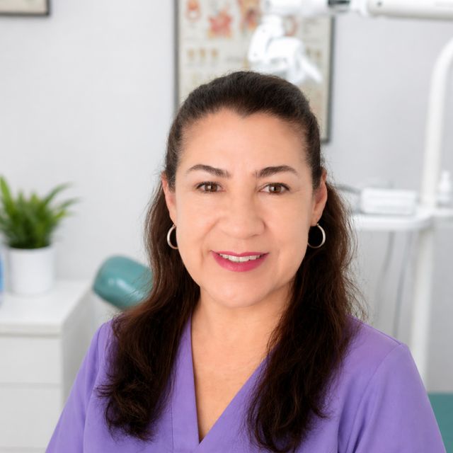 Adriana Jiménez Guerrero, Odontólogo Bogotá
