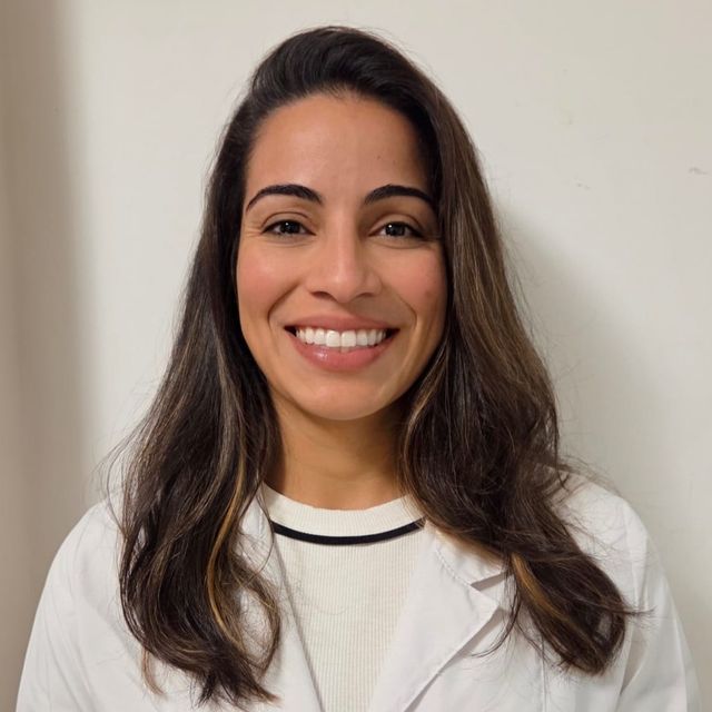 Mayara Madalena Silva Serejo, Cirurgião geral Rio de Janeiro