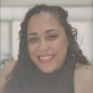 Dra. Amanda Cristina S. da Costa