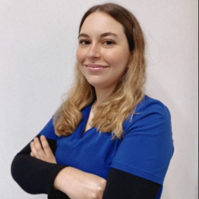 Zrinka Dominique José Pucheu Gerard, Dentista Concepción