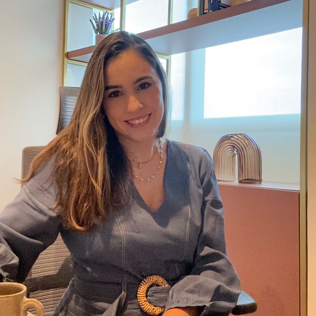 Erika  Ribeiro 