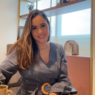 Erika  Ribeiro , Psiquiatra Recife