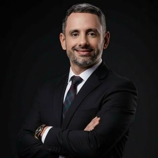 Victor Macêdo, Ortopedista - Traumatologista Recife