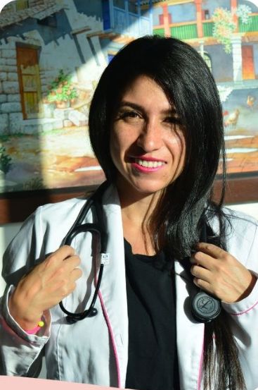 Catherine Luengas Del Giudice, Medico alternativo Medellín