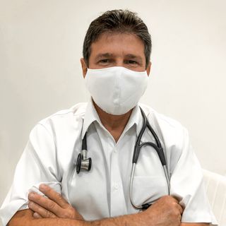 Ampliar imagem: Antonio de Azevedo Ferreira, Especialista em Clínica Médica Rio de Janeiro