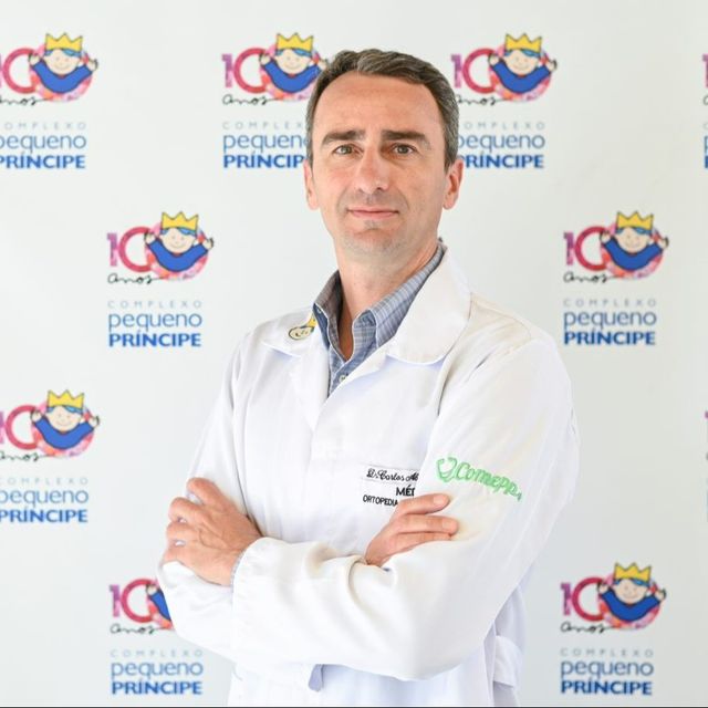 Carlos Abreu de Aguiar, Ortopedista - Traumatologista Curitiba