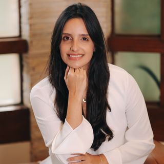 Laís Miranda, Dermatologista Três Pontas