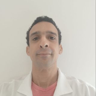 Ampliar imagem: Mateus Magalhaes, Médico clínico geral Vitória da Conquista