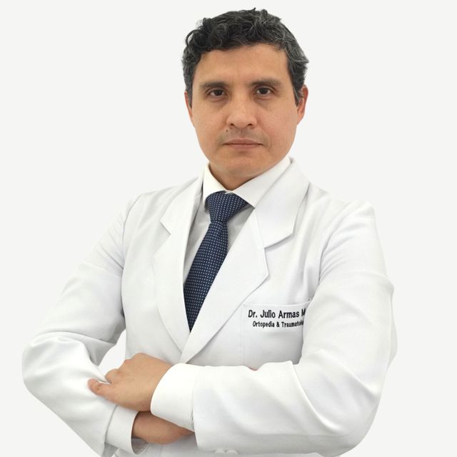 Julio Armas Mori, Traumatólogo y Ortopedista Lima