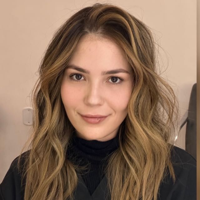 Adriana Sobrinho, Dermatologista São Gonçalo