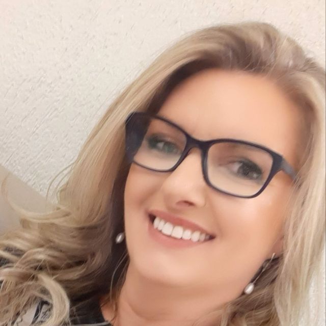 Aline Garziera, Psicólogo Curitiba