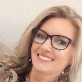 Ampliar imagem: Aline Garziera, Psicólogo Curitiba