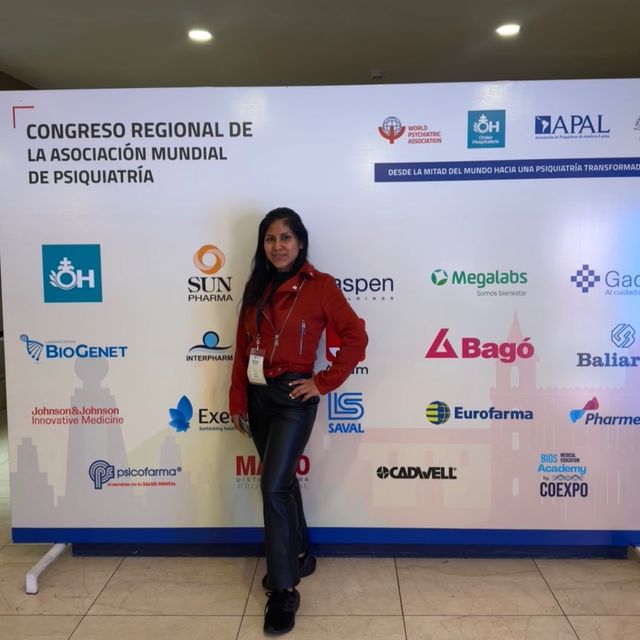 Fanny Cucho Espinoza, Psiquiatra Ica